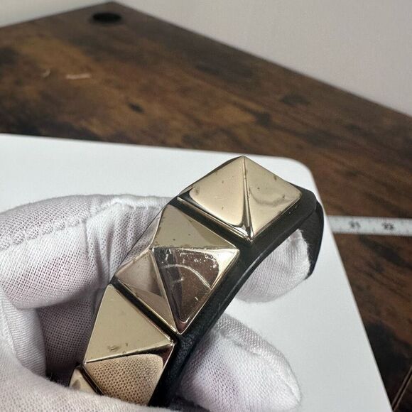 Valentino Garavani Rockstud Leather Bracelet Black Silver Large - Picture 3 of 12